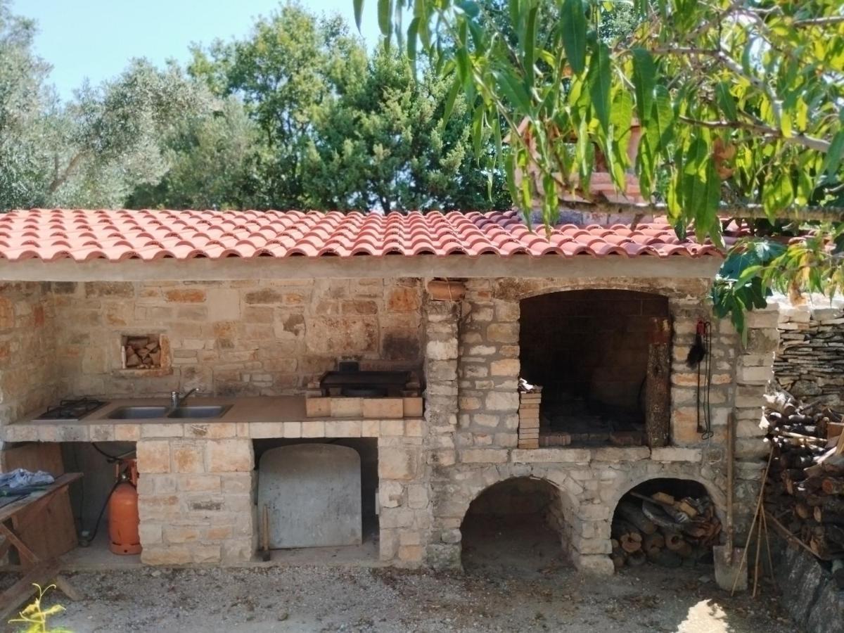 Marti'S House In The Olive Grove Fažana Exterior foto